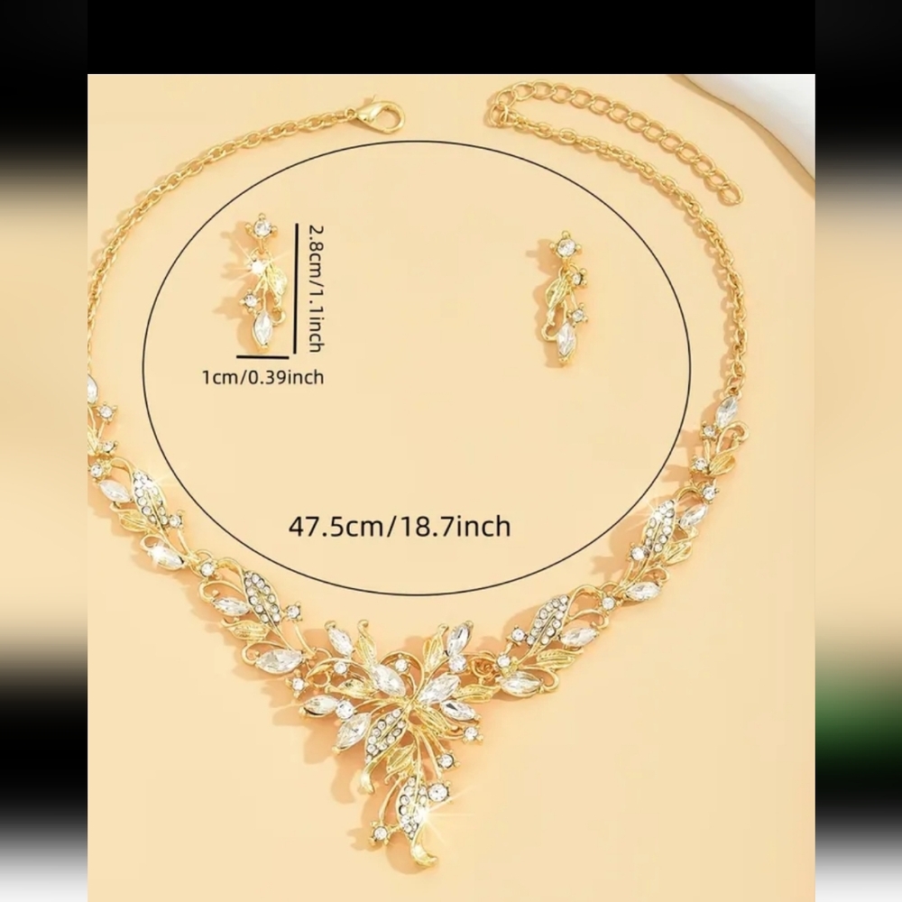 Gold-Tone Sparkle Floral and Leaf Necklace and Earrings Set Wedding Style - NWOT - Picture 7 of 7